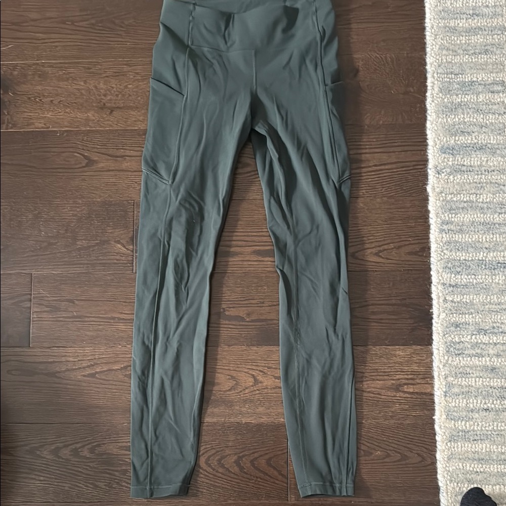 Lululemon Stylish Green Leggings-4